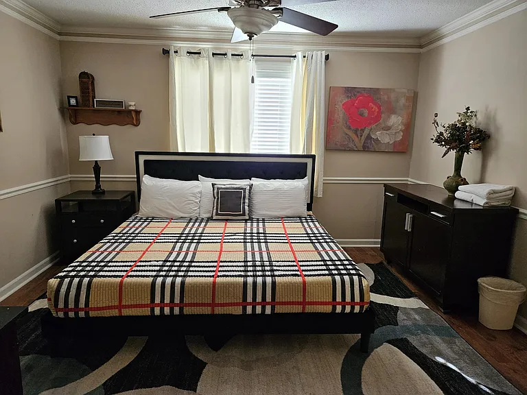 4235 S Germantown Rd — Photo 37