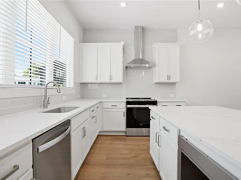 2597 Mackintosh Ct NW — Photo 12