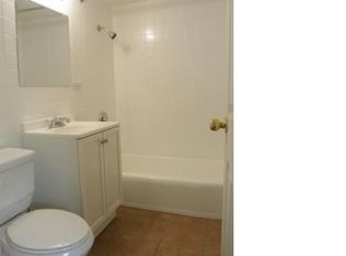 5531 W Gladys Ave, Chicago, IL 60644
