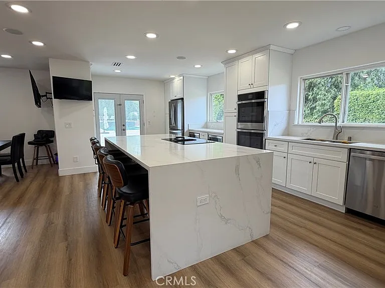 5855 Shirley Ave — Photo 5