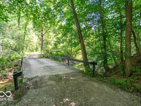 4th image of 7303 W Division Rd