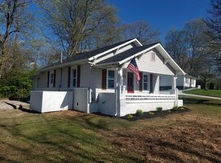 1722 Wilson Rd, Knoxville, TN 37912