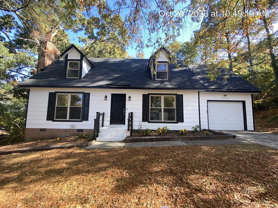5646 Blythewood Ln