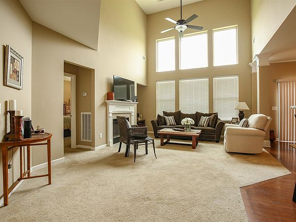 4th image of 1235 Stockwell Dr