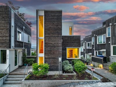 3004 5th Avenue W, Seattle, WA, 98119