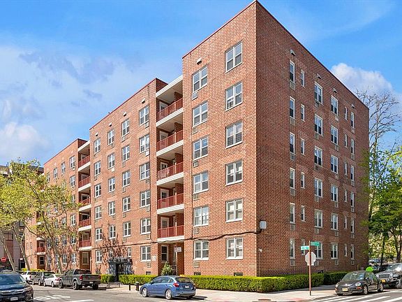 2nd image of 315 W 232nd St APT 1E
