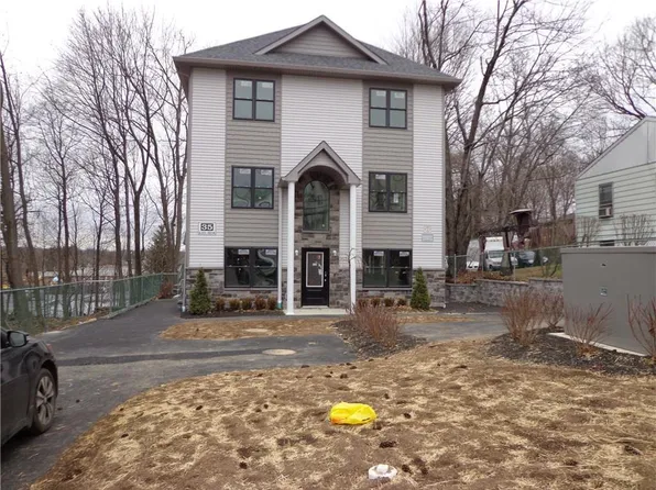 35 Ewing Avenue, Spring Valley, NY 10977