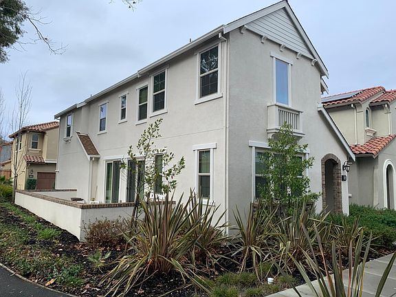 2nd image of 3104 Via Siena Pl