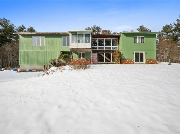 59 Linden St, Boylston, MA 01505