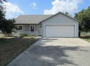 5273 Lake Lizzie Dr, Saint Cloud, FL 34771