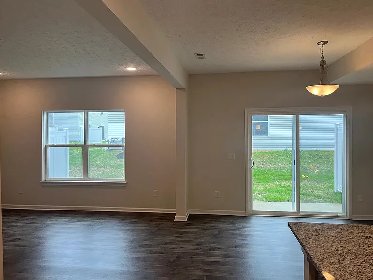 1222 Elowen Way #1222 — Photo 4