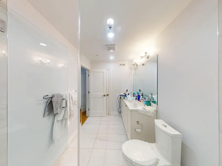 14 Mount Hood Rd #2 — Photo 12