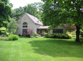 912 S Anson Rd, Stanfordville, NY 12581