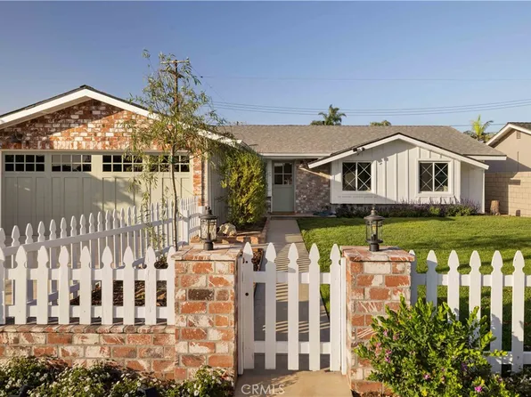 872 Senate St, Costa Mesa, CA 92627