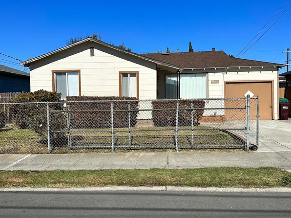 9888 Saint Elmo Dr, Oakland, CA 94603