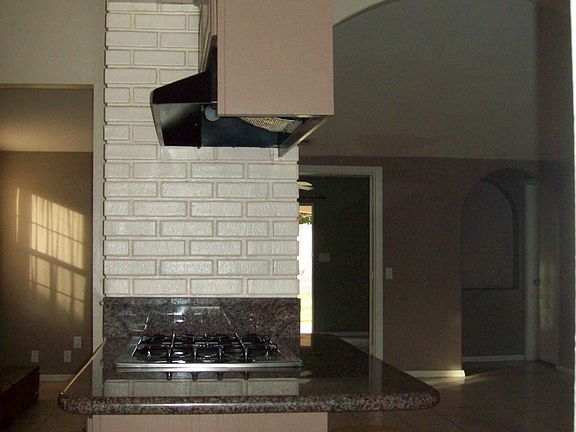 5th image of 3456 Briarvale St