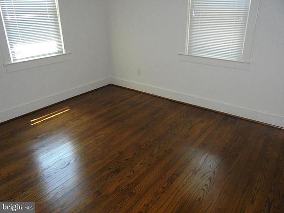 5th image of 3401 Groveton St