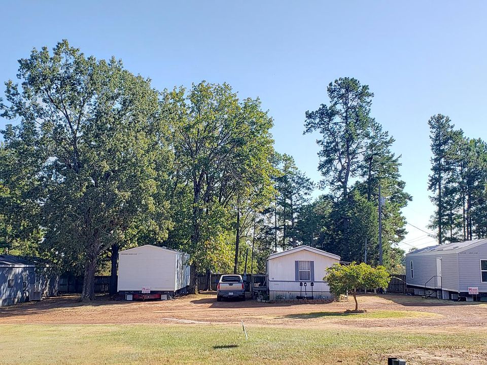 1st image of 405 S Boggie St