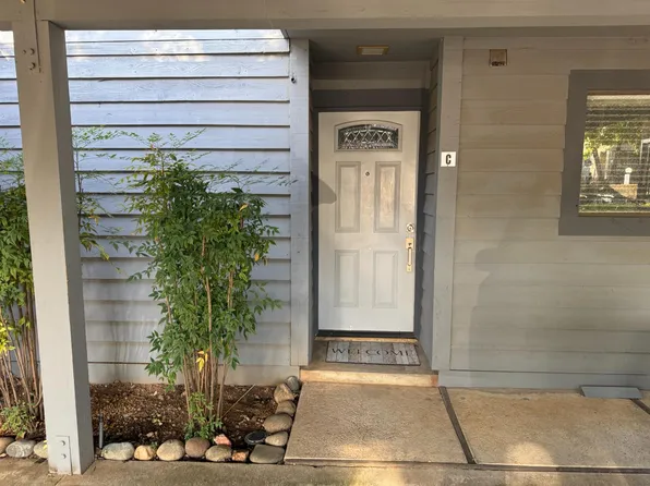 3180 Country Club Dr APT 6C, Cameron Park, CA 95682