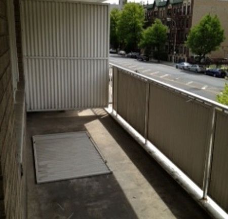 5th image of 249 Jefferson St APT 2L