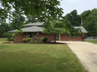 34725 W Sharondale Dr, Solon, OH 44139