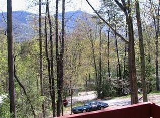 30 Rainbow Hill Dr, Asheville, NC 28803