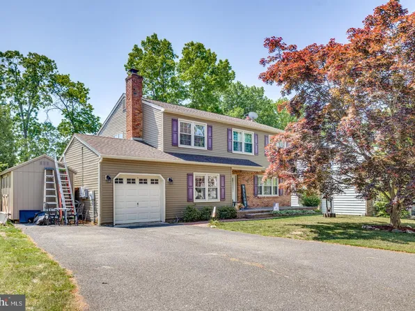 24 York Ter, Erial, NJ 08081