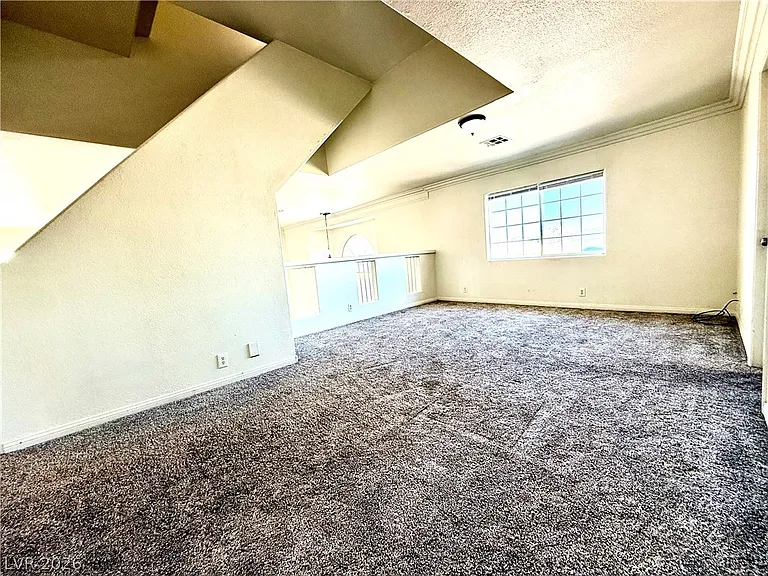 764 Benedict Dr — Photo 28