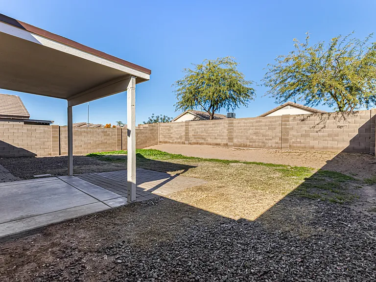 878 E Graham Ln — Photo 24