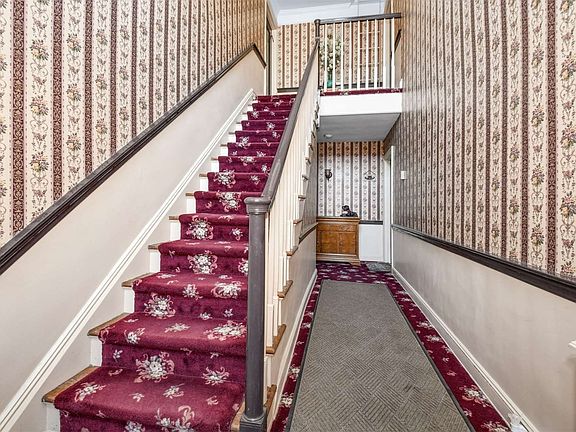 2nd image of 240-24 Alameda Ave #2L