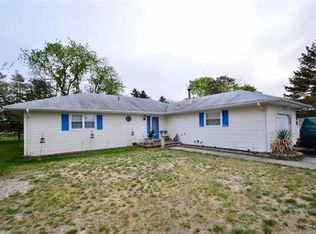 13 Arima Ct, Toms River, NJ 08757