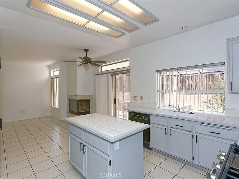 12529 Caballero Ct — Photo 12