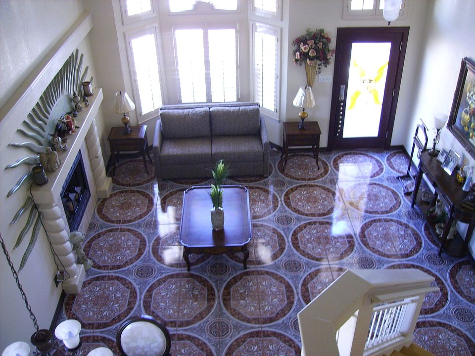 Living Rm.