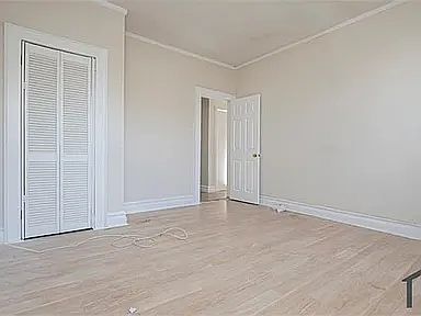 5th image of 133 Isabella Ave #B