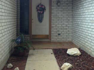 10141 Sandyglen, San Antonio, TX 78240