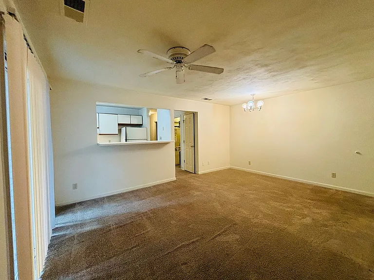 403A Berryfield Ln — Photo 6