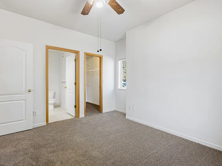 355 Buffalo Dr #D3 — Photo 11