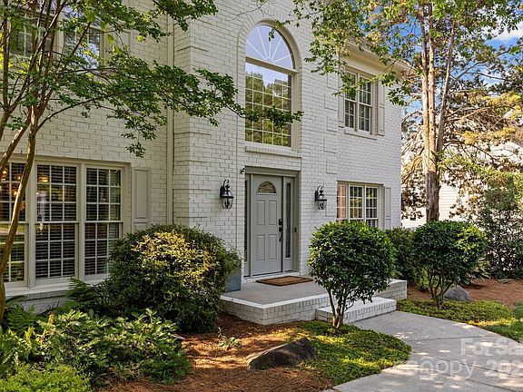 2nd image of 4622 Cotton Creek Dr