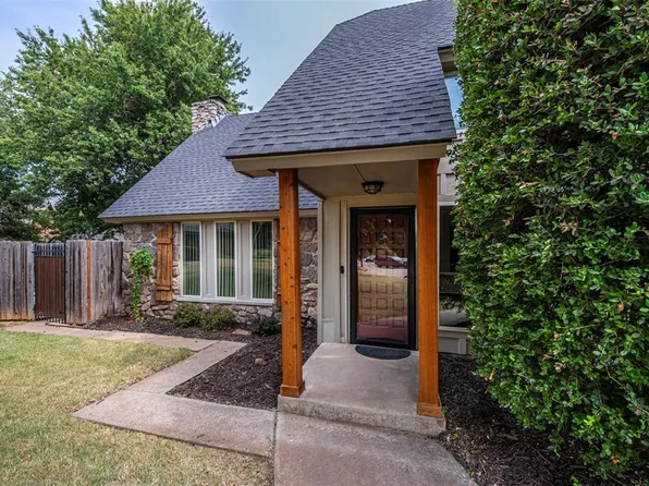 11017 Chancellor Ct, Yukon, OK 73099