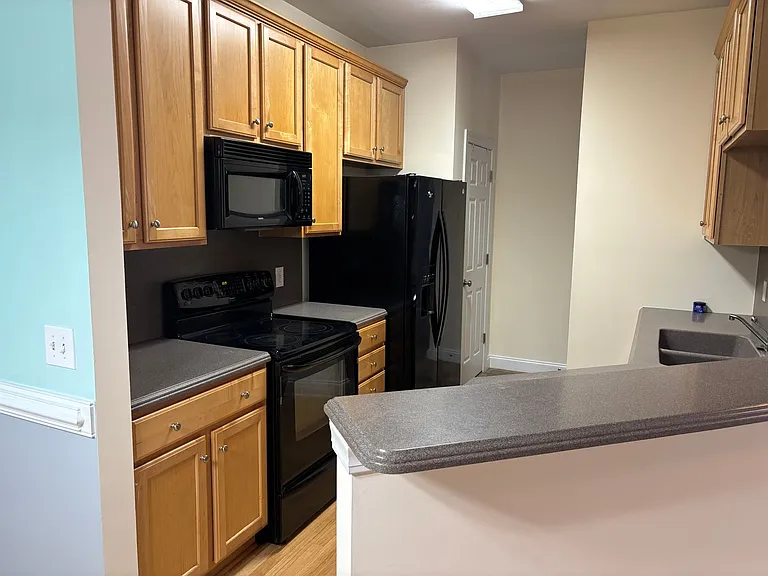 2073 Silvercrest Dr #A — Photo 7