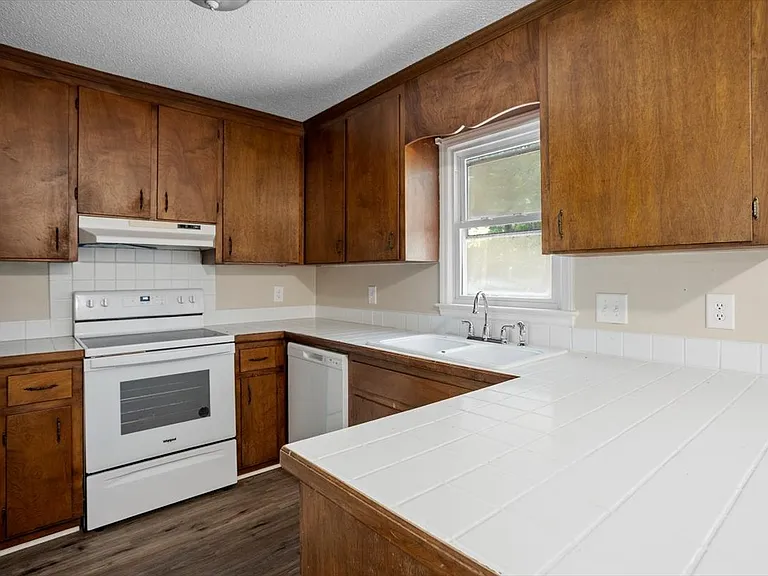5302 Covey Ct — Photo 14