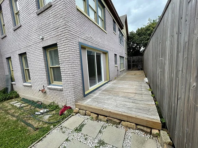 4525 Holland Ave — Photo 18