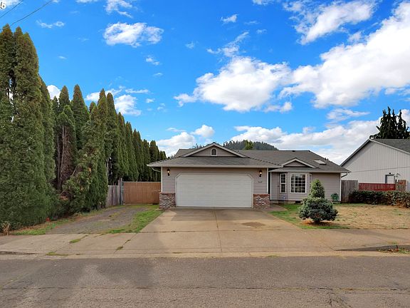 2nd image of 589 Mary Neal Ln