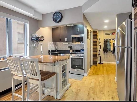 3rd image of 1810 3rd Ave APT A4b