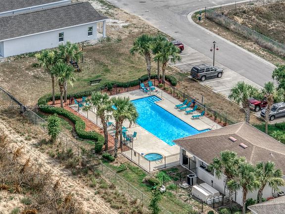 2nd image of 1459 Las Villas Blvd