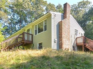 17 Searle St, Georgetown, MA 01833