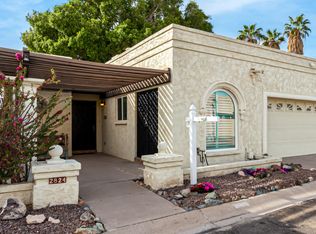 2824 N 42nd Way, Phoenix, AZ 85008