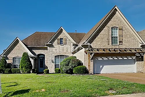 375 Vaiden Ridge Dr N Photo 1