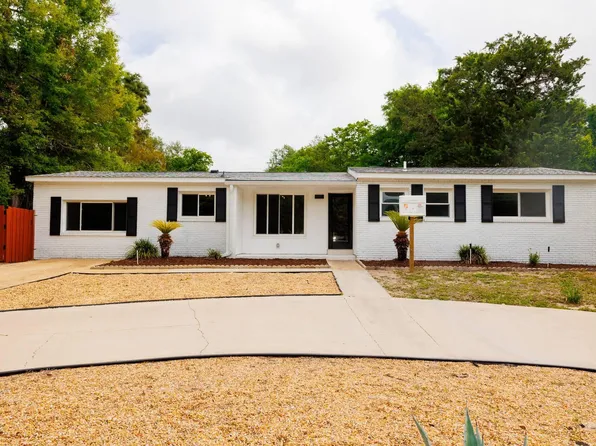 360 Bryn Mawr Blvd, Mary Esther, FL 32569