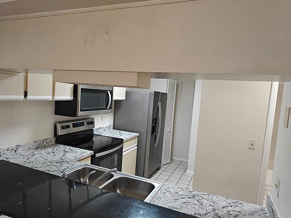 5th image of 3130 S Semoran Blvd APT 304